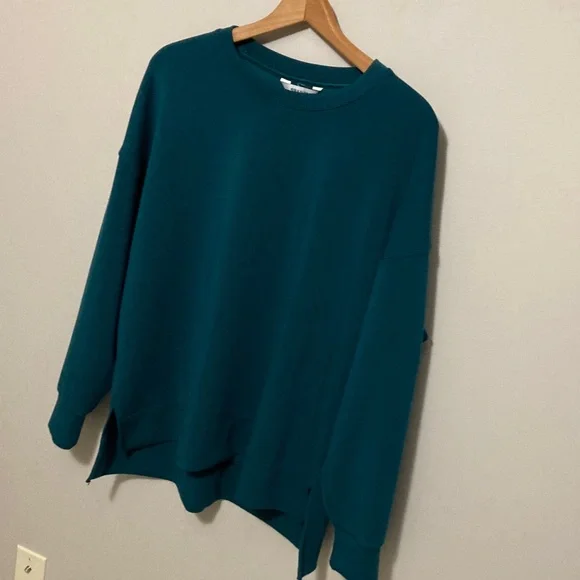 SPANX AirEssentials® Teal Green Crewneck Tunic, Size XL extra large - Picture 4 of 9